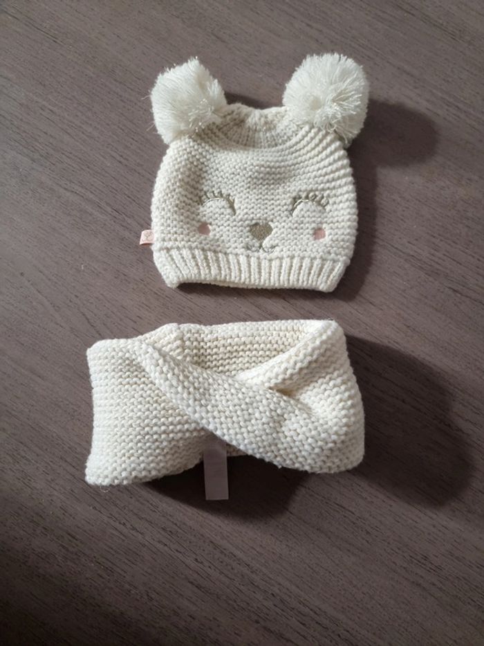 Bonnet + snood