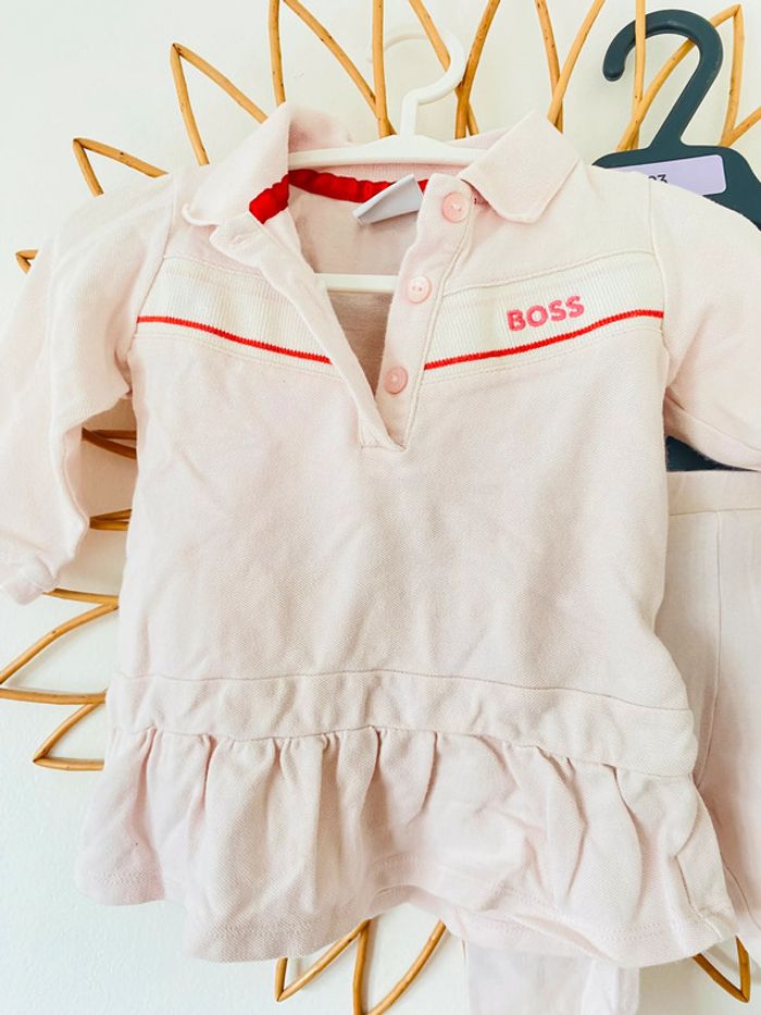 Ensemble Hugo Boss 6 mois - photo numéro 2