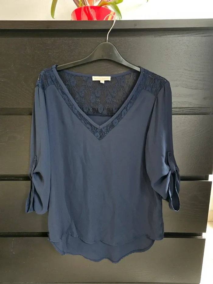 chemisier bleu marine Version féminin