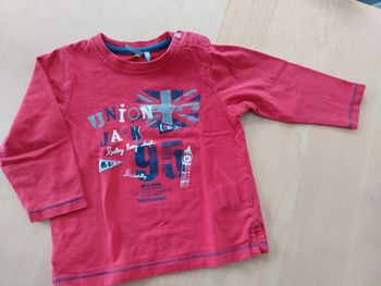 Pull fin bébé 12 mois rouge motif londres