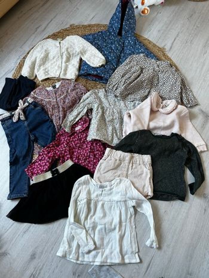 Lot 24 mois fille