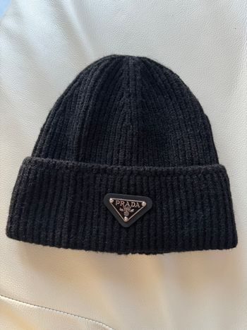 Bonnet prada