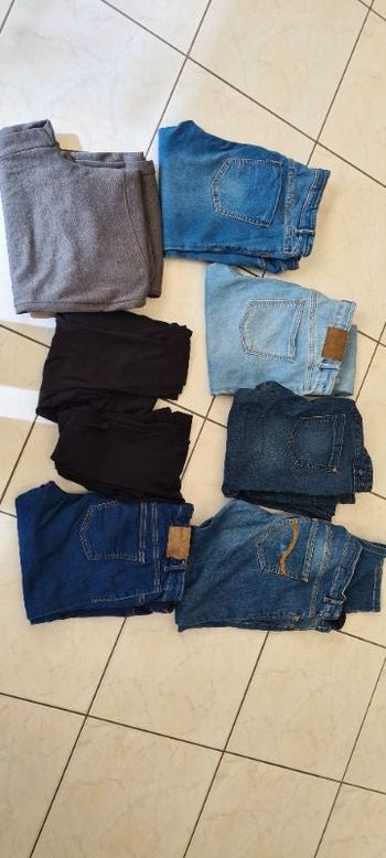 Lot 8 pantalons/jeans/legging