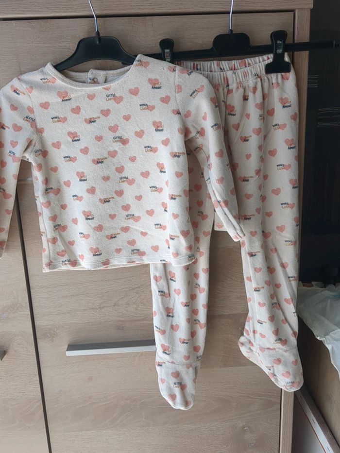 Pyjama la redoute 2 pièces avec pieds 3 ans