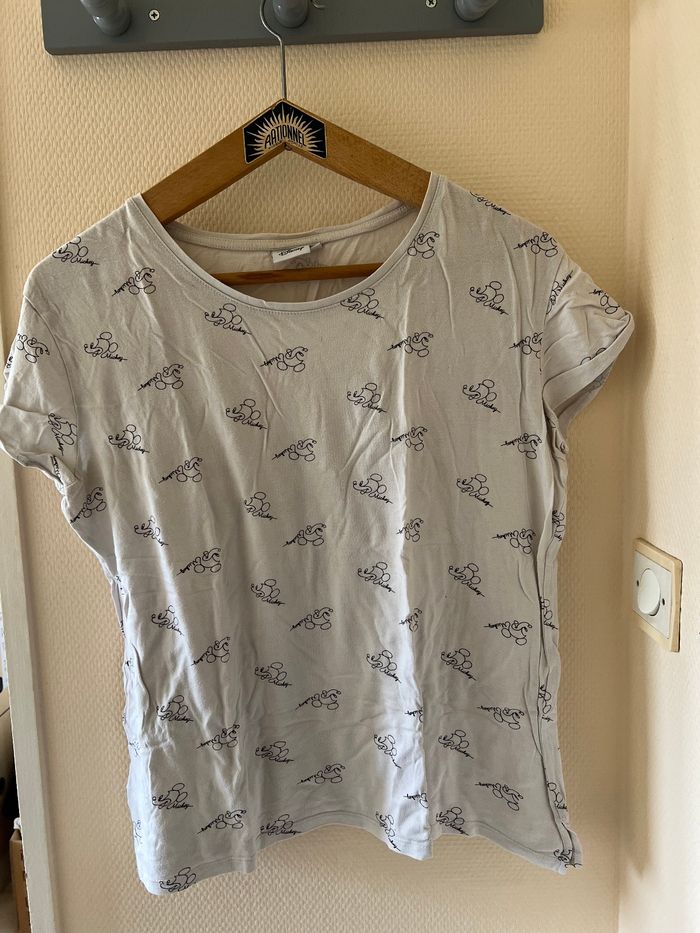 T shirt