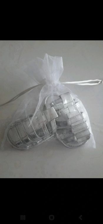 Sandale fille argenté Pointure 17 / 18