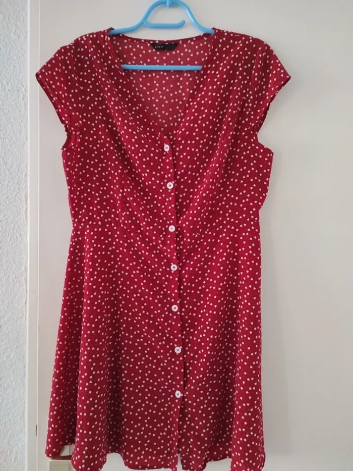 Robe a coeur rouge - photo numéro 2