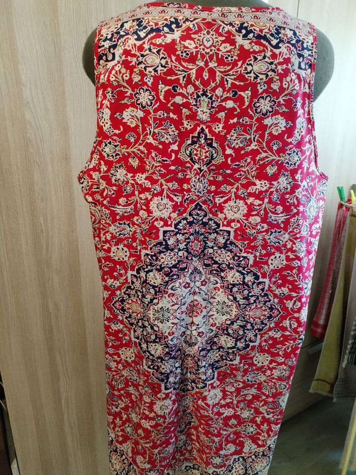 Robe sans manches taille 48 - photo numéro 3