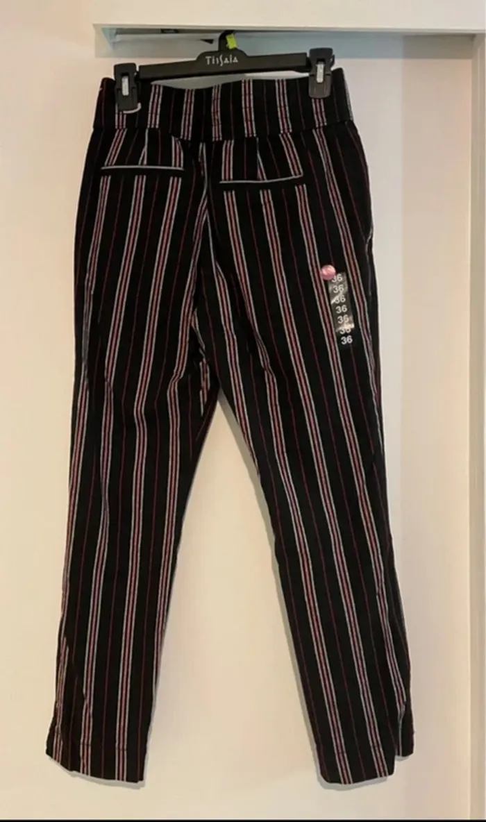 Pantalon rayé noir Hollister taille S - photo numéro 5