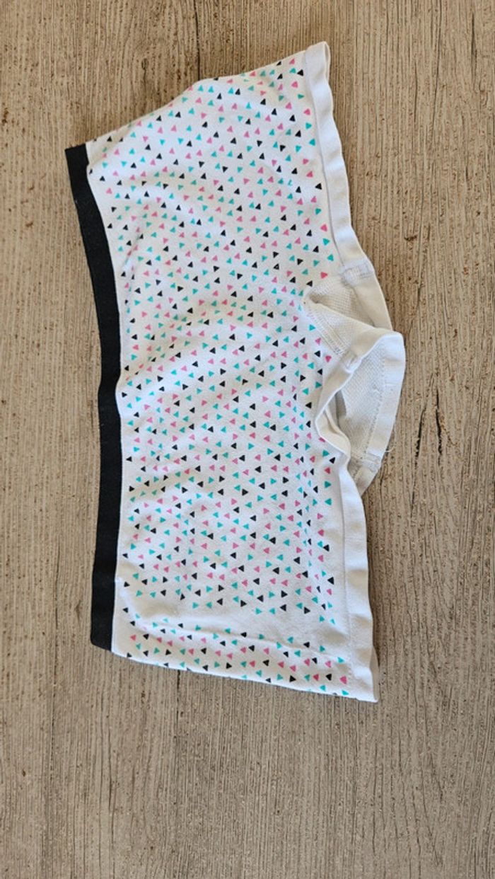 Lot composé de 2 shorty et 1 brassière, taille 15/16 ans - photo numéro 3