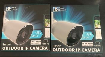 2 caméras de surveillance extérieur 