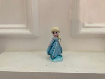 Figurine Elsa la reine des neiges disney