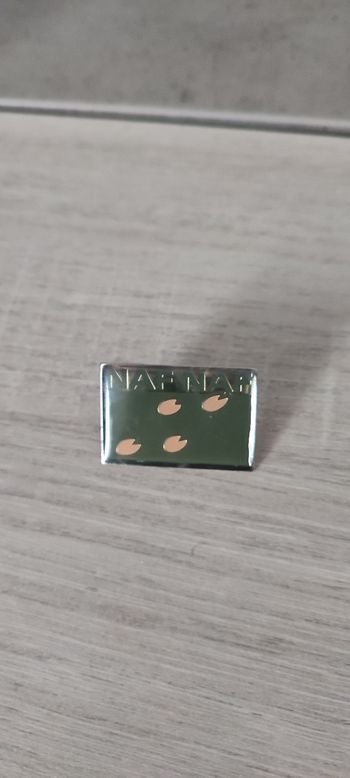Pin's Naf Naf