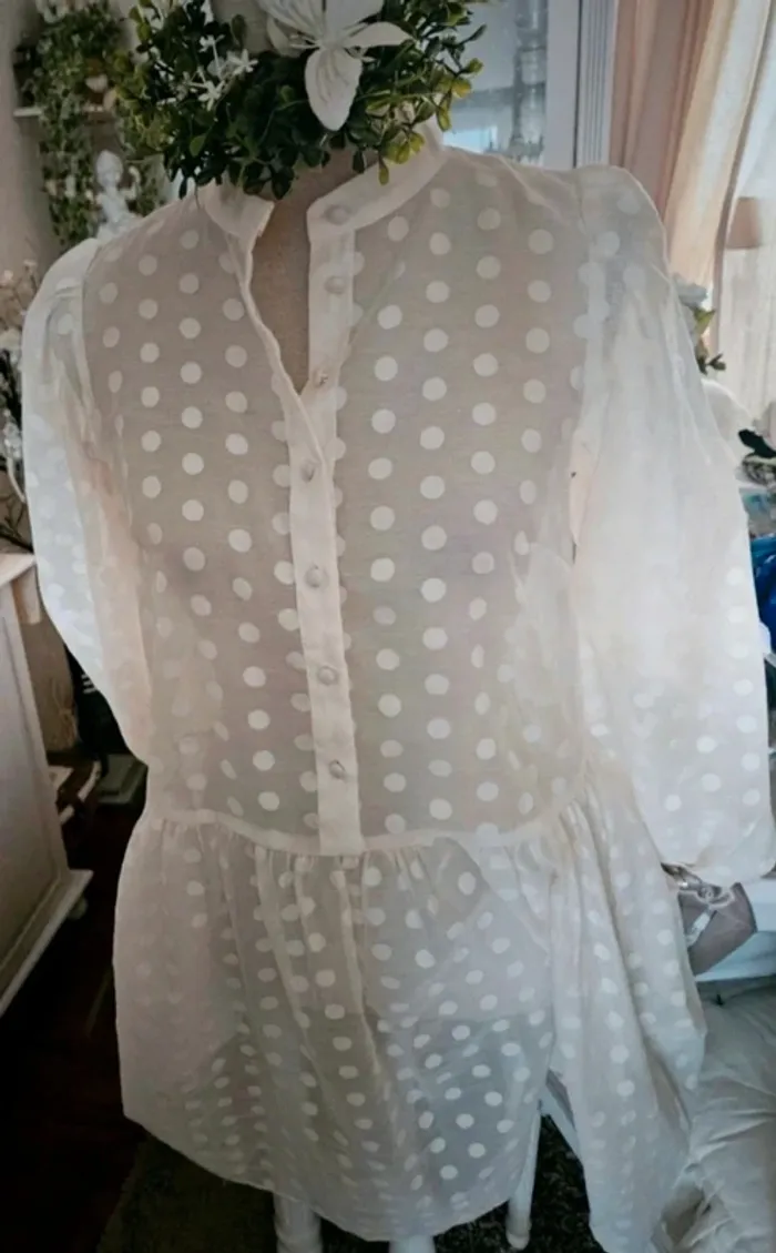 Robe crème H & M Taille XS (plutôt 36) Neuve - photo numéro 2