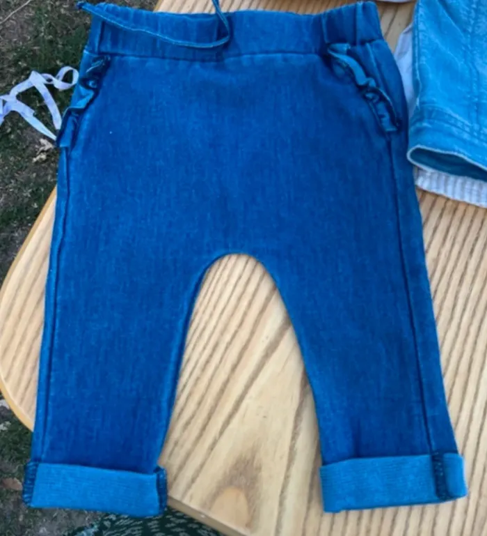 Lots vêtements fille 3 mois vertbaudet - photo numéro 5
