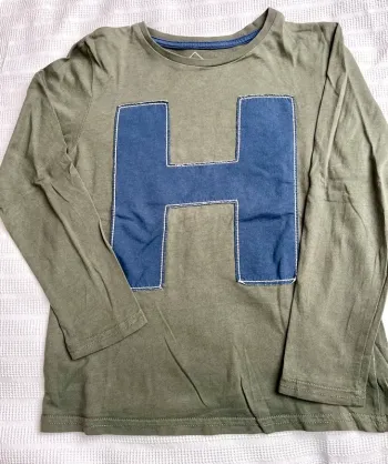 T shirt kaki H - 8 ans