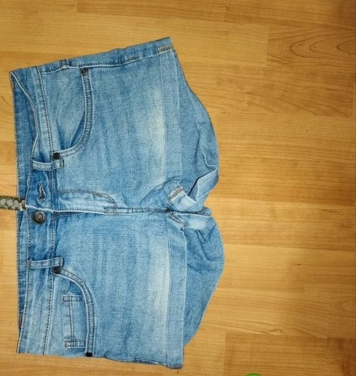 Short jean