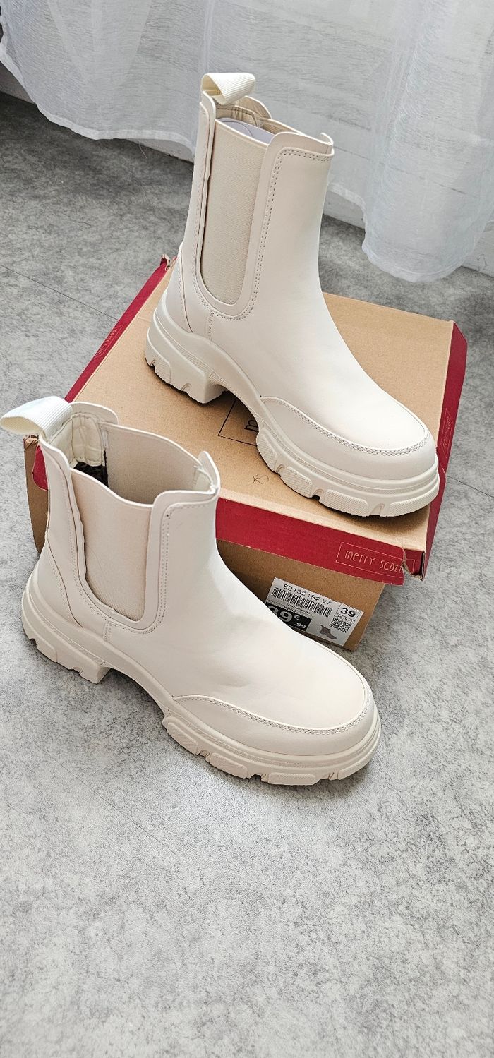 Bottine Femme Taille 39 de la marque merry Scott Neuf - photo numéro 2