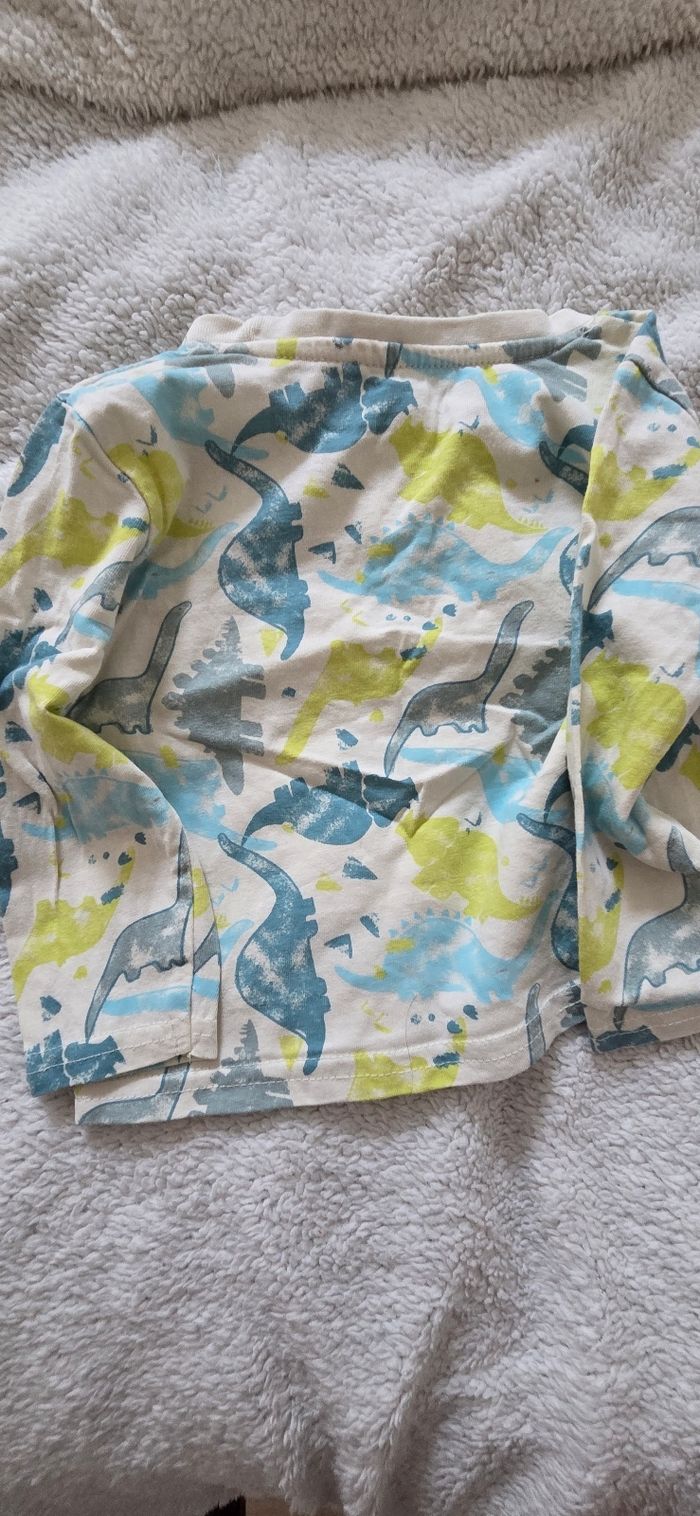 Tee-shirt manches longues 12-18 mois primark - photo numéro 2