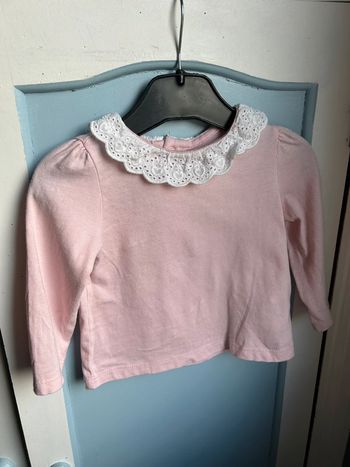 Haut manches longues , rose , col dentelle , 9 mois