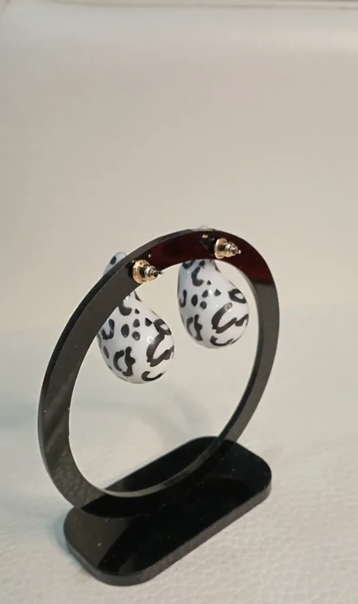 Boucles d'oreilles goutte d'eau - photo numéro 4