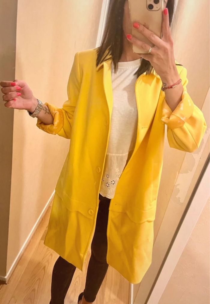 Manteau femme jaune - photo numéro 4