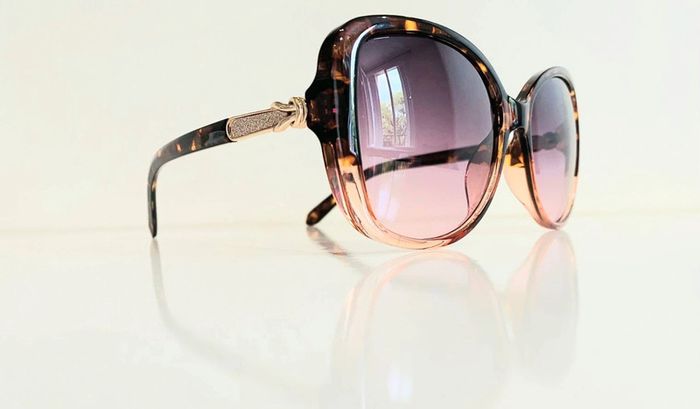 Lunette de soleil femme marron léopard dégradés et rose dégradés uvprotection catégorie 2 - photo numéro 9