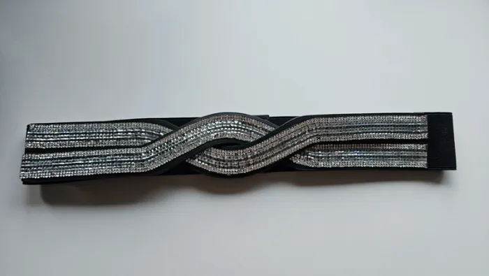 Neuve Ceinture strass et noir, taille 85cm, Morgan - photo numéro 2