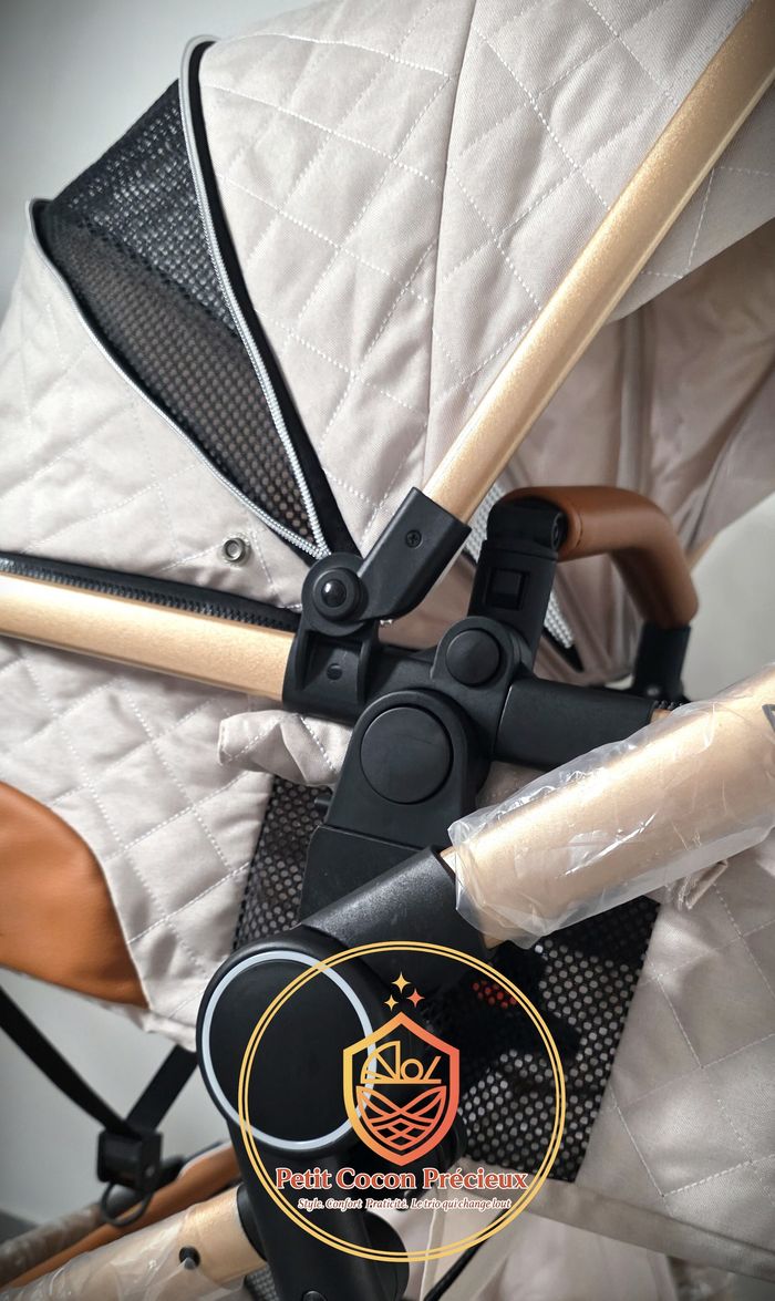 Poussette 3-en-1 Magic ZC Blanche / Neuve / Vendeuse déclarée dans la puériculture. - photo numéro 4