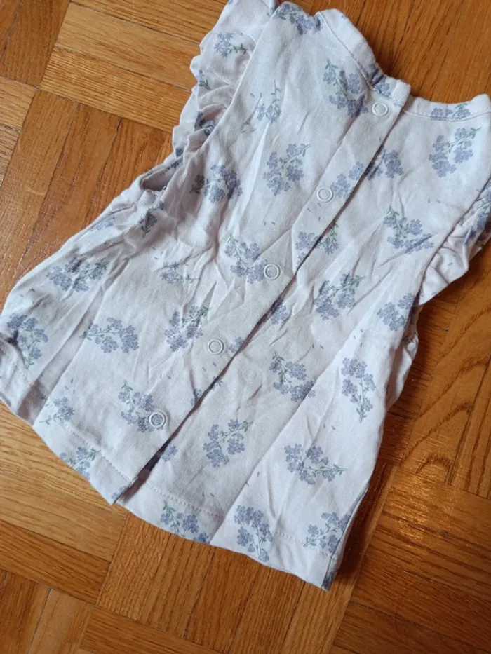 Pull fleurs violet et tee shirt assorti 1 mois 54cm Vertbaudet - photo numéro 3