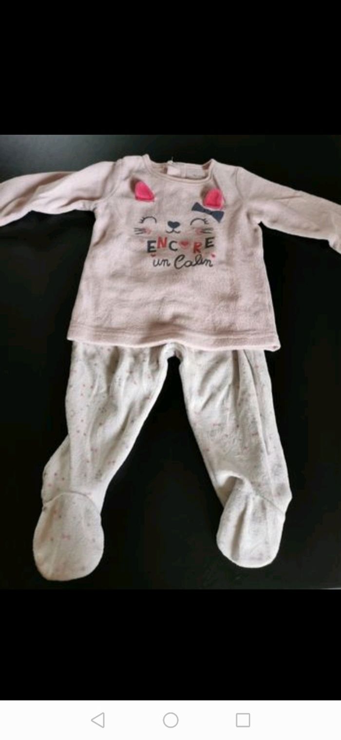 Lot pijamas_ fille_ 12 mois - photo numéro 5