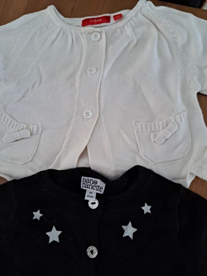 Gilets fille 6 mois - photo numéro 3