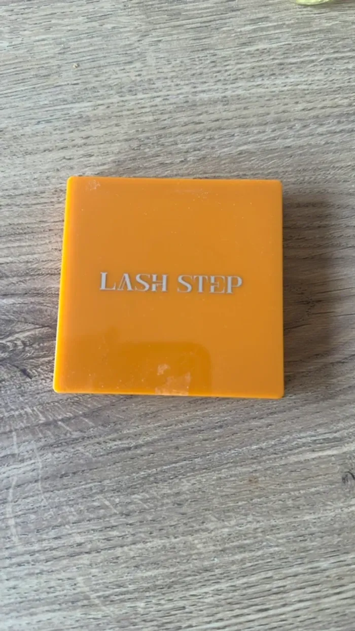 Palette lash step - photo numéro 2