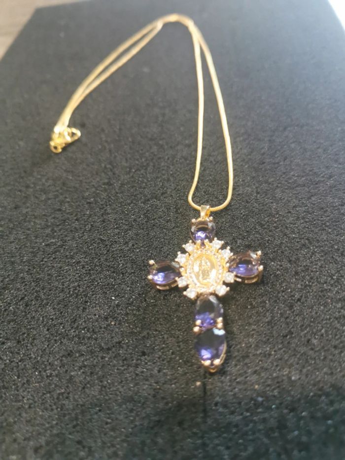 Collier et pendentif spirituel croix chrétienne