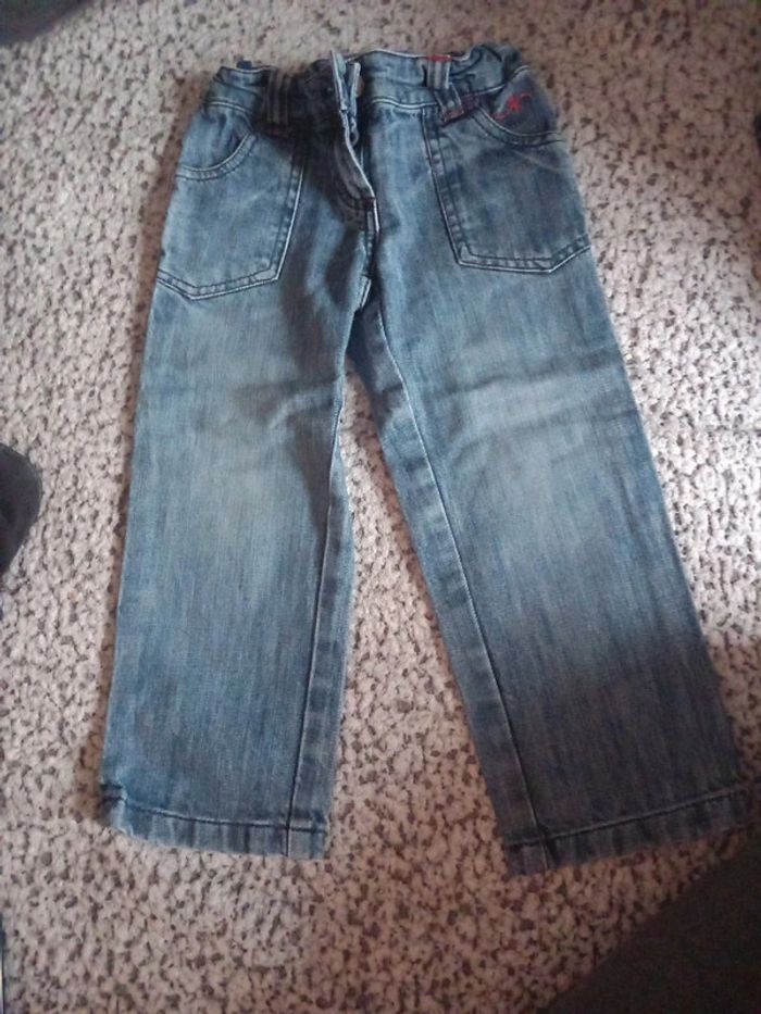 Jean taille 98cm tex 3ans - photo numéro 1