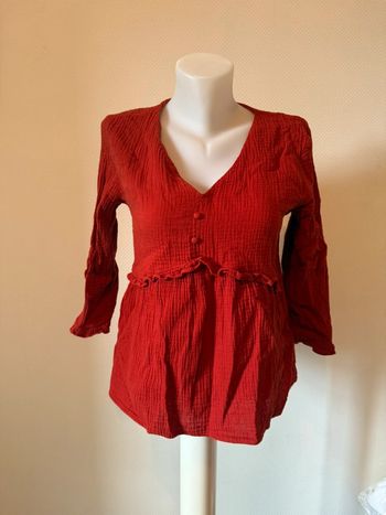 Blouse en très bon état taille S bordeaux season