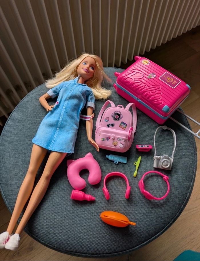 Poupée - barbie voyage