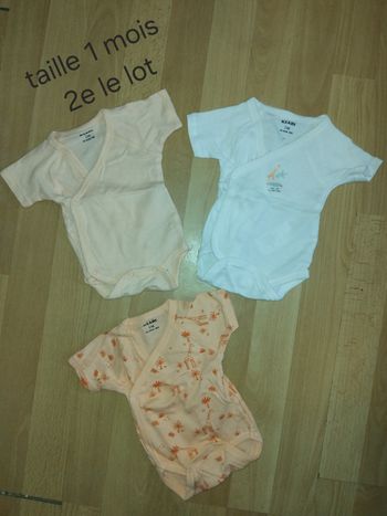 Body taille 1 mois