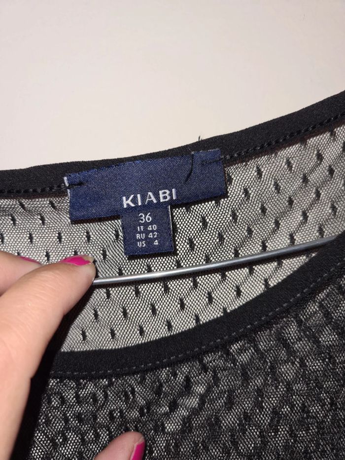 Robe noire - photo numéro 2