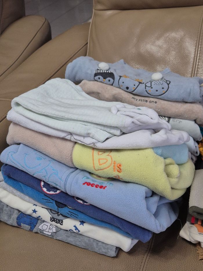 Lot vêtements bébé - photo numéro 4