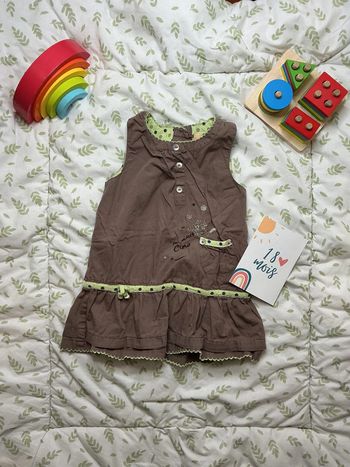 robe sans manches beige foncé et vert baby wapi 18 mois