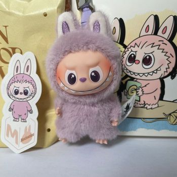 Peluche LABUBU Pin for Love – Lettre M (POP MART)