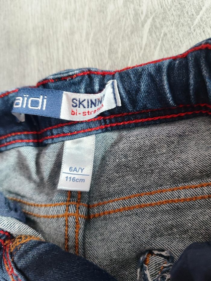 Lot de vêtements en 6 ans - photo numéro 7