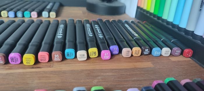 Lot de 87 twinmarker et touch art life - photo numéro 5
