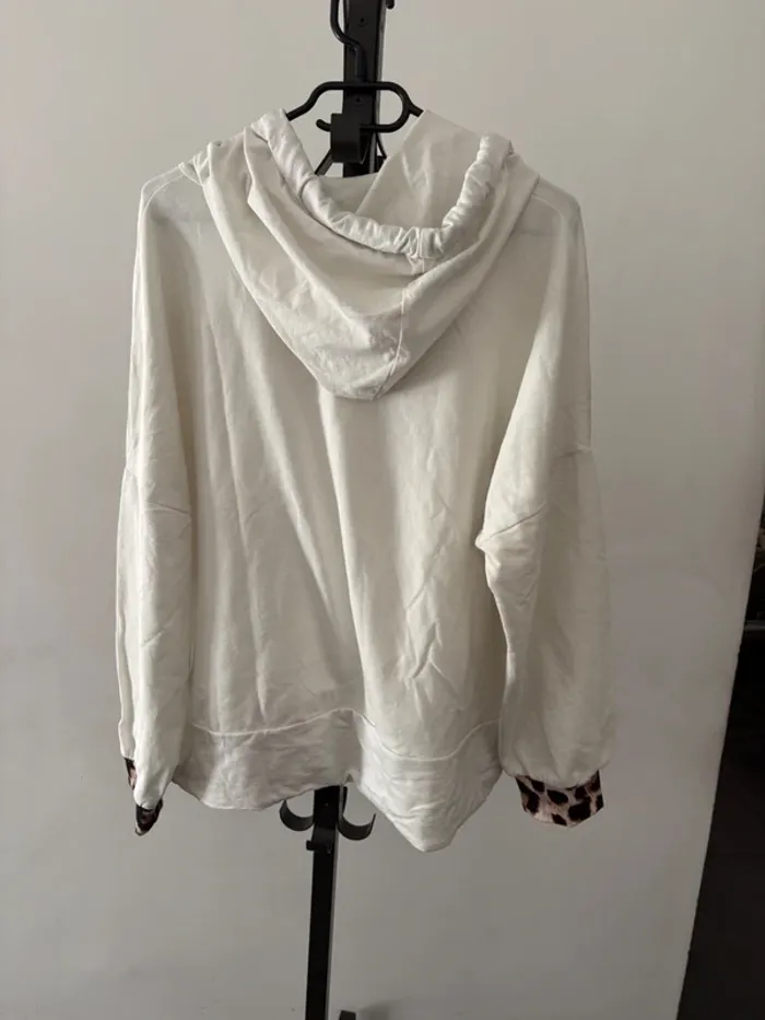 Haut blanc et léopard Taille Unique - photo numéro 3
