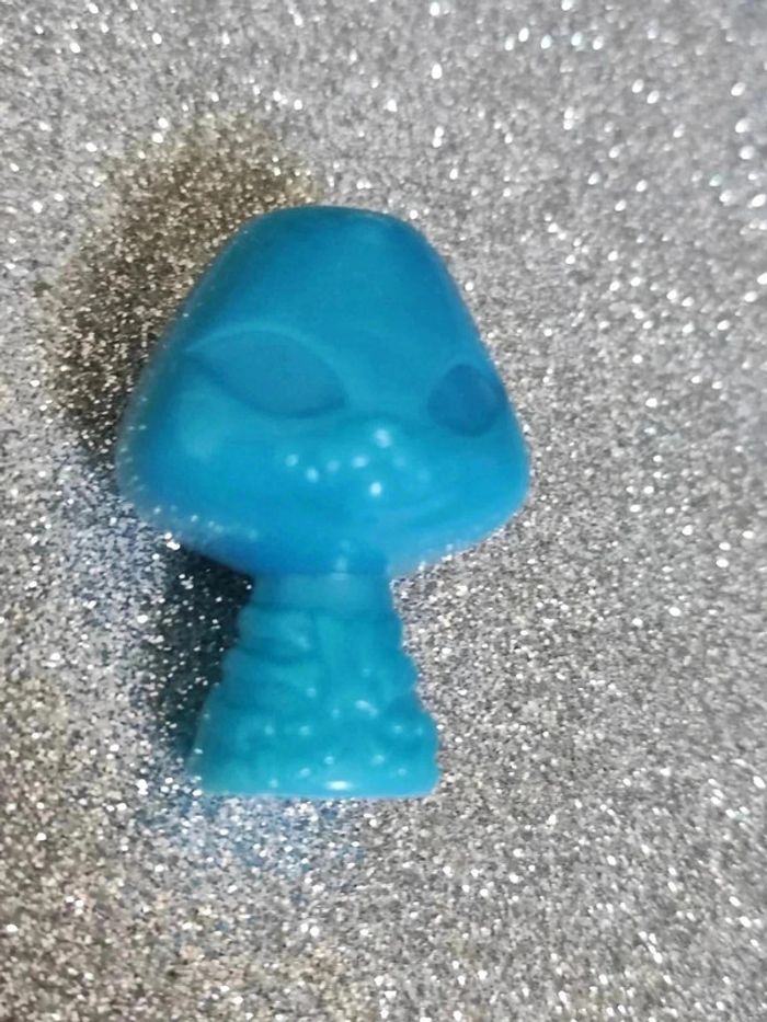 25/ accessoire Monster High décor bleu - photo numéro 2