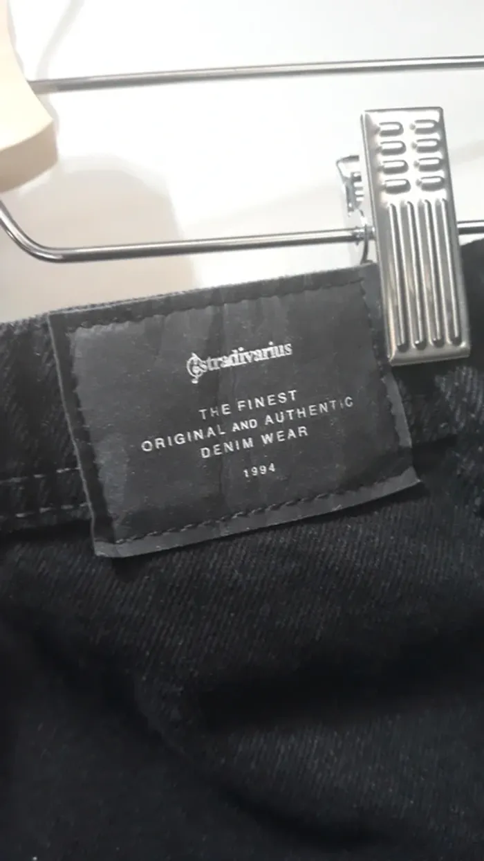 Jupe en jean noire stradivarius - photo numéro 4