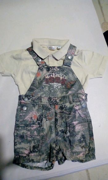 Ensemble tee shirt- salopette courte