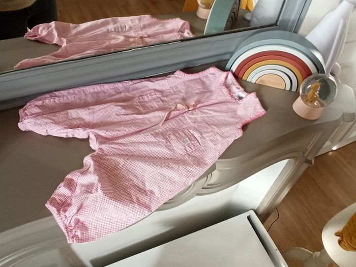 Combinaison rose 6 mois Petit Bateau