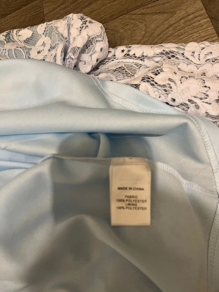 Magnifique robe bleue dentelle S manches longues doublée - photo numéro 12